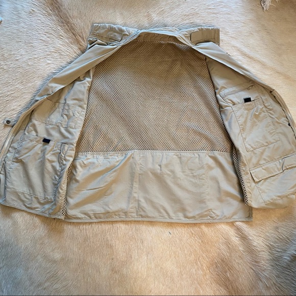 Weekender /Camping/ Fly Fishing Vest Size XL - Picture 13 of 16
